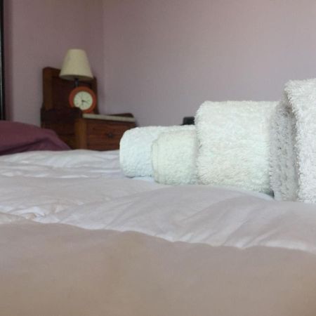 Alex Room Airport Elmas Экстерьер фото