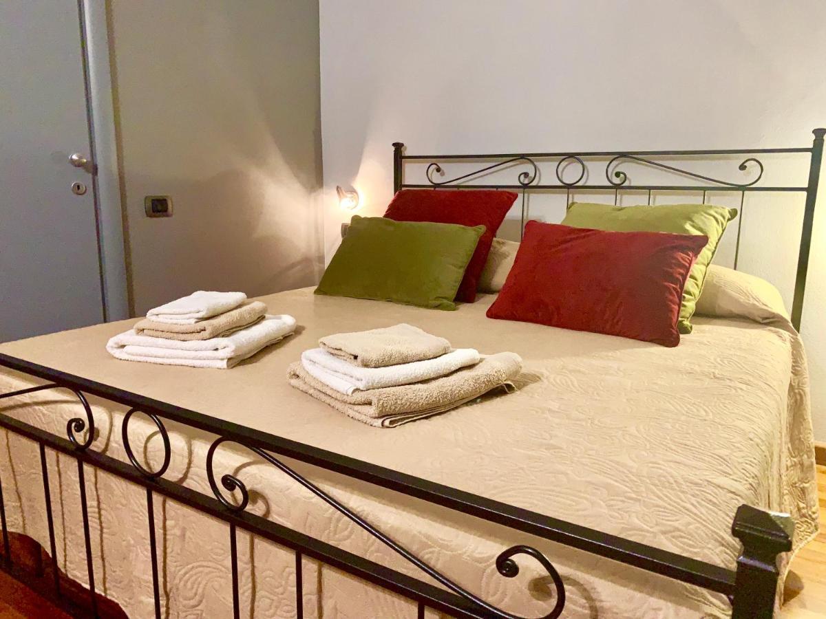 Alex Room Airport Elmas Экстерьер фото