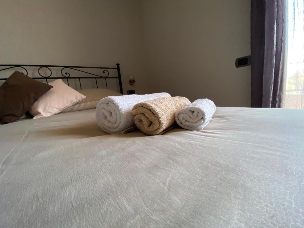 Alex Room Airport Elmas Экстерьер фото